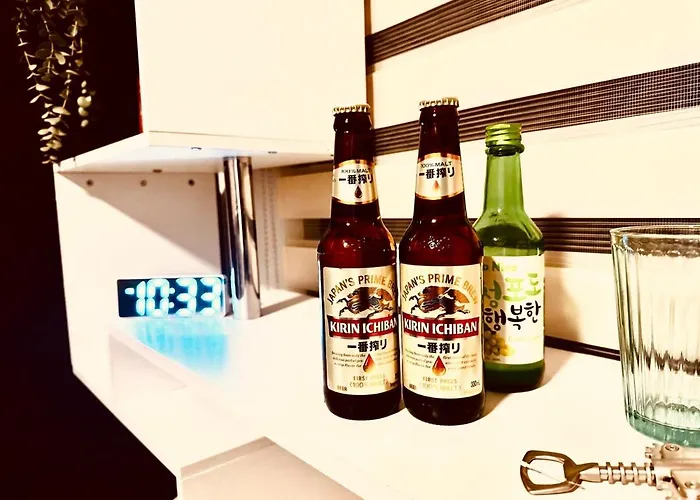 Apartment Luxurious 2 Bedroom Oasis In Air Residences With Bar Ktv And Games
