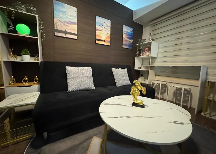 Luxurious 2 Bedroom Oasis In Air Residences With Bar Ktv And Games Apartment *
